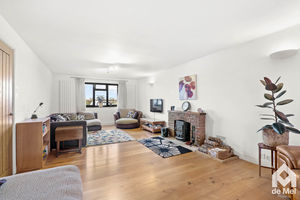 Photo 15- click for photo gallery